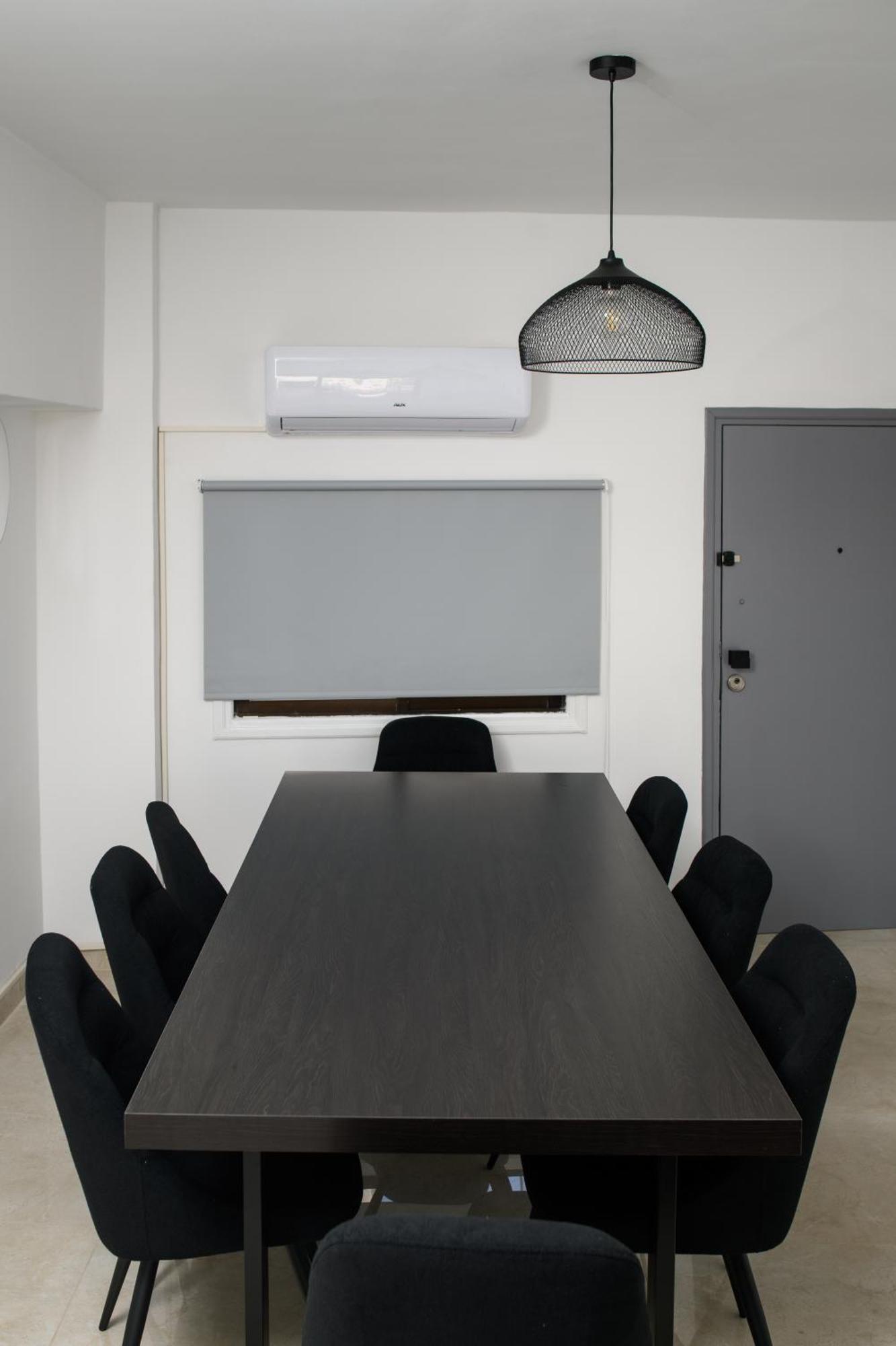 Ollies 3 Bedroom Apartment Larnaca Exteriör bild